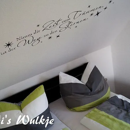 Holiday home Tonis-wulkje-2 Ditzum